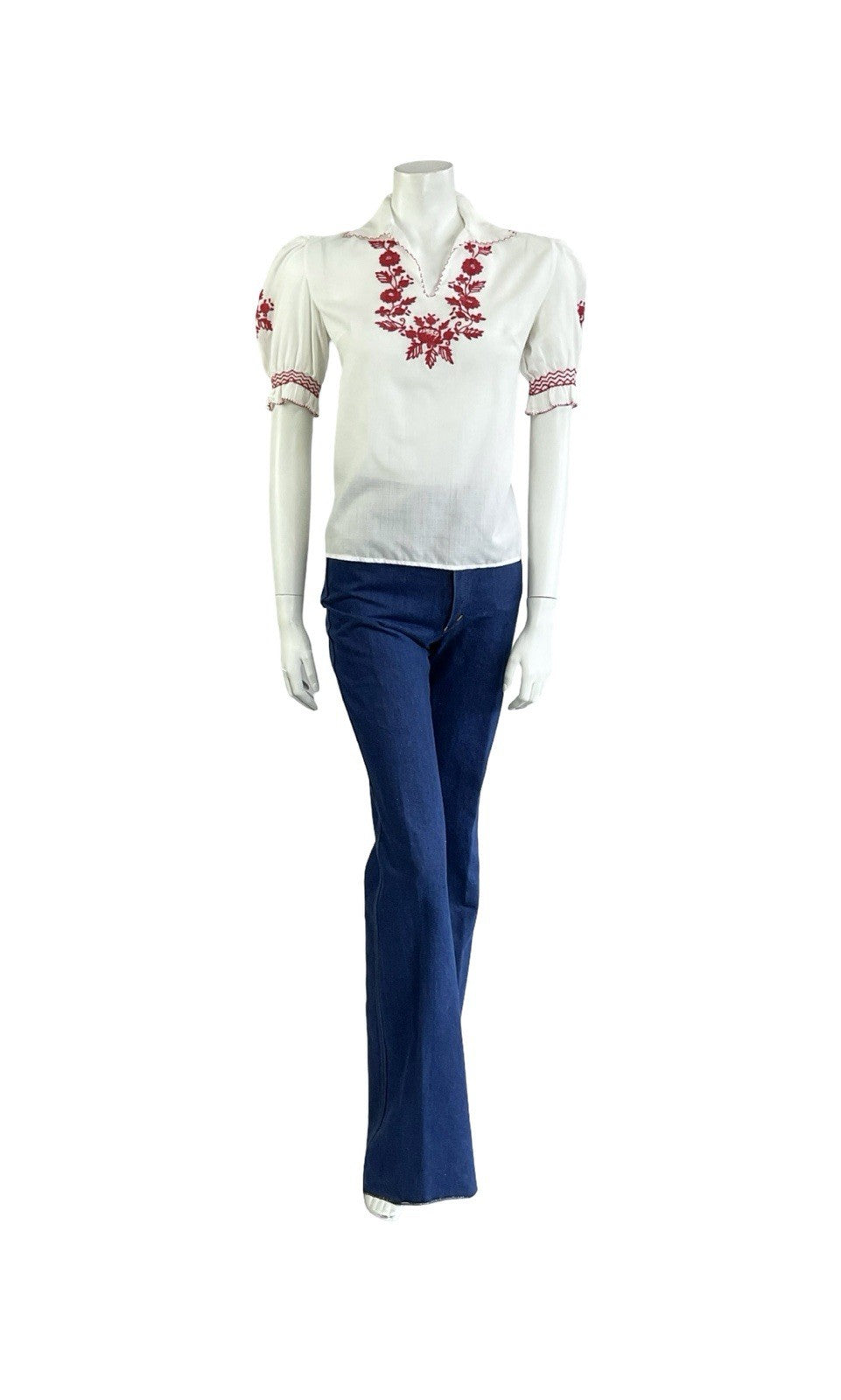 VTG 70S WHITE RED COTTON FOLK FLORAL EMBROIDERED PUFF SLEEVE OPEN COLLAR TOP 10