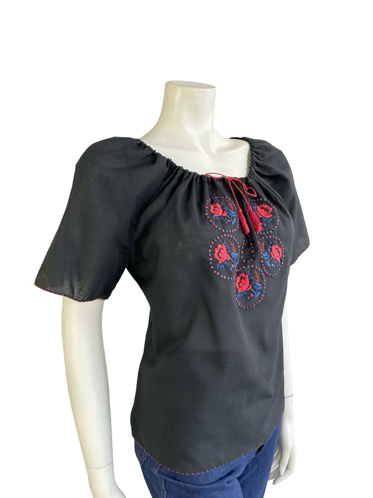 VTG 70S BLACK RED BLUE FOLK GEOMETRIC FLORAL EMBROIDERY TIE NECK BLOUSE 12