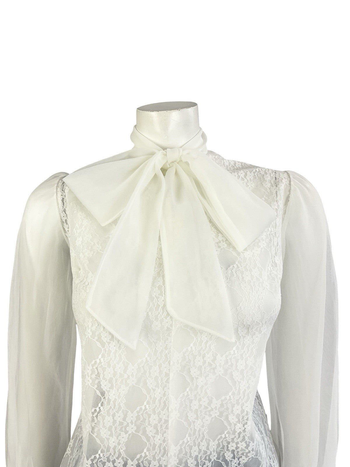 VTG 60S 70S SECRETARY GEEK WHITE IVORY LACE PUSSYBOW MESH BISHOP SLEEVE TOP 14