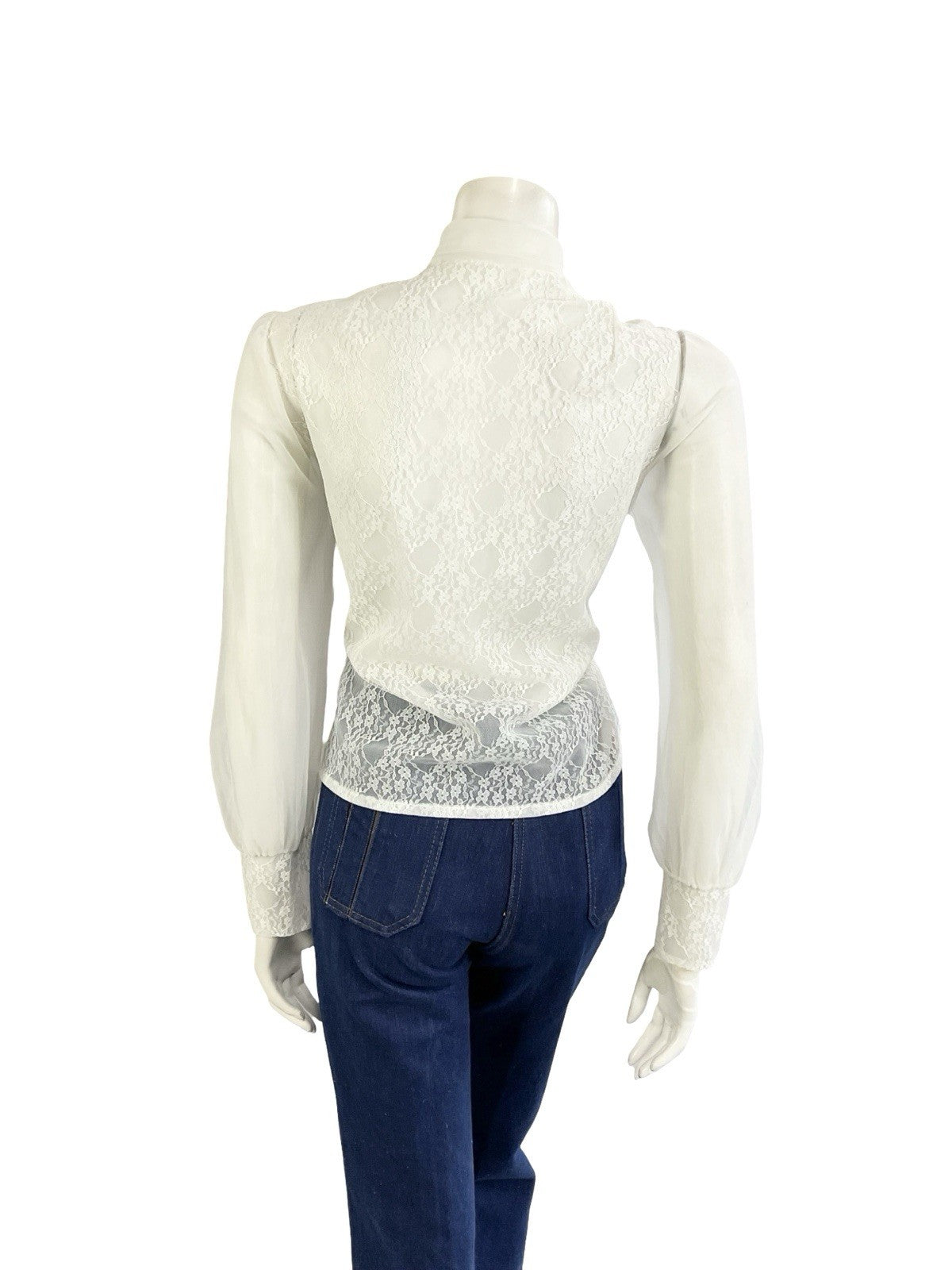 VTG 60S 70S SECRETARY GEEK WHITE IVORY LACE PUSSYBOW MESH BISHOP SLEEVE TOP 14