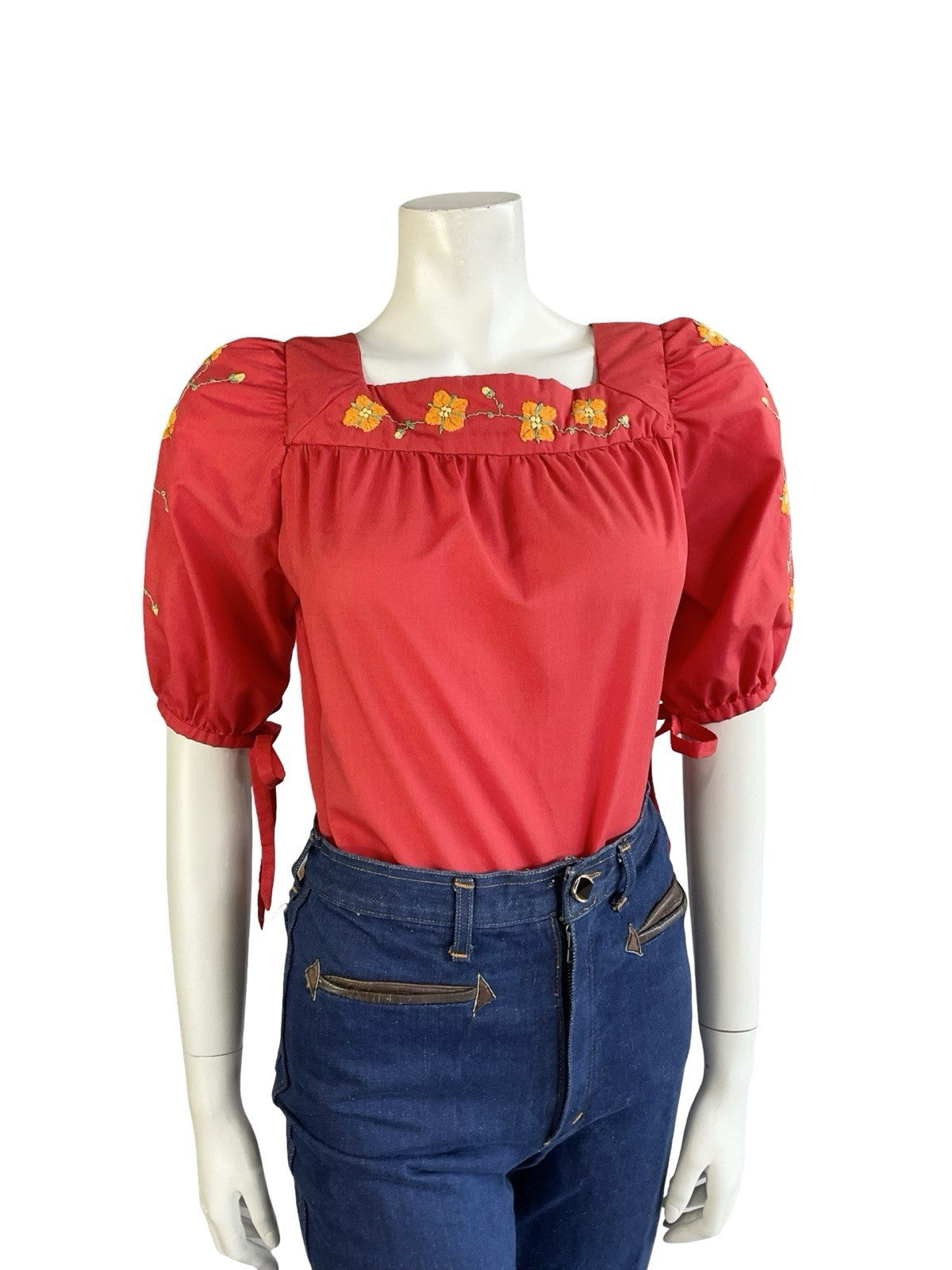 VTG 70S BRIGHT RED ORANGE FLORAL EMBROIDERED FOLK BOHO PUFF SLEEVE BLOUSE 12