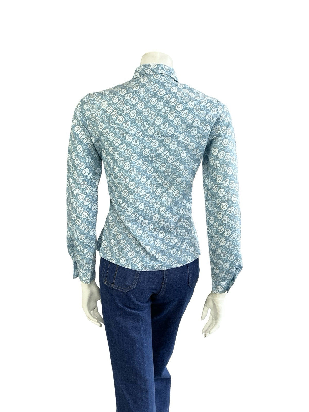 VTG 60S 70S LIGHT BLUE SPIRAL GEOMETRIC SWIRL DAGGER COLLAR SHIRT 10