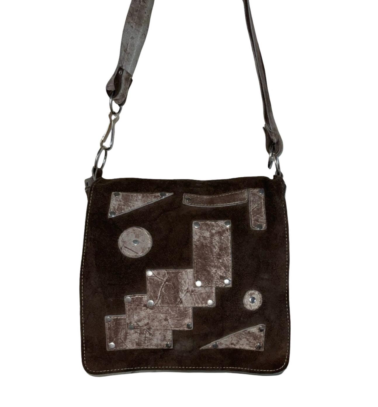 VTG 70S 80S BROWN BEIGE GEOMETRIC SILVER STUDDED SUEDE NEW WAVE SHOULDER BAG