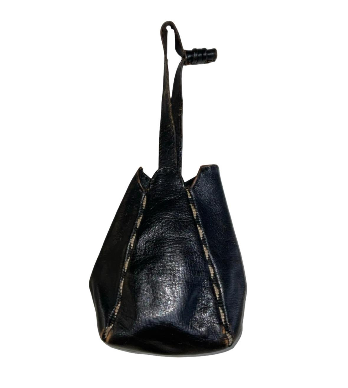 VTG 60S 70S BLACK LEATHER CRAM EMBROIDERY BOHO POUCH HAND BAG