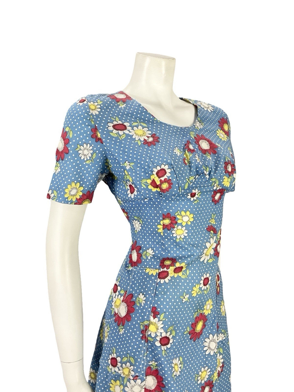 VTG 60S 70S BLUE WHITE RED YELLOW POLKA DOT MOD FORAL EMPIRE MINI DRESS 8