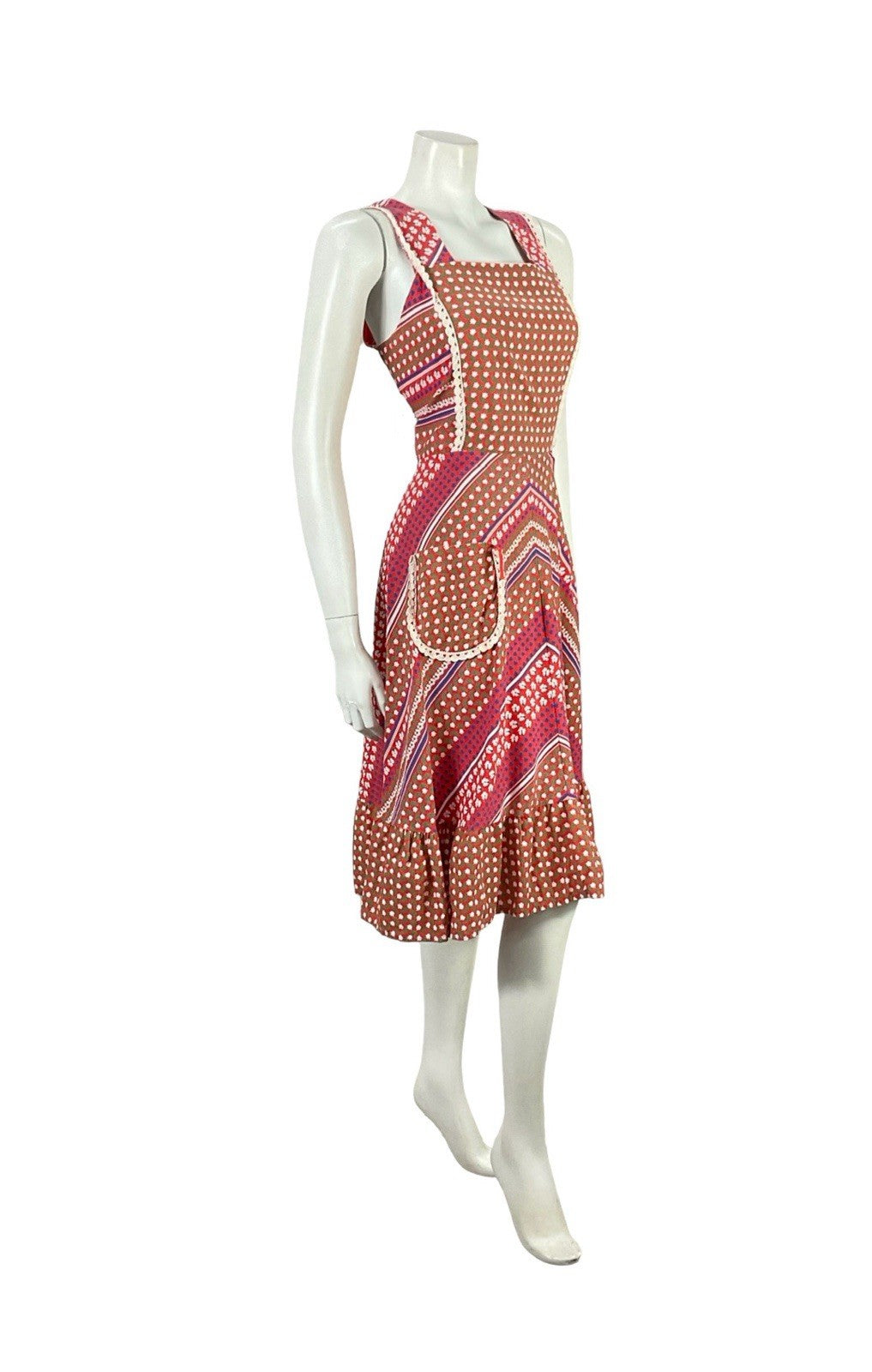 VTG 70S RED WHITE BLUE GREEN RIC RAC FLORAL COTTAGE PINAFORE SUN DRESS 10