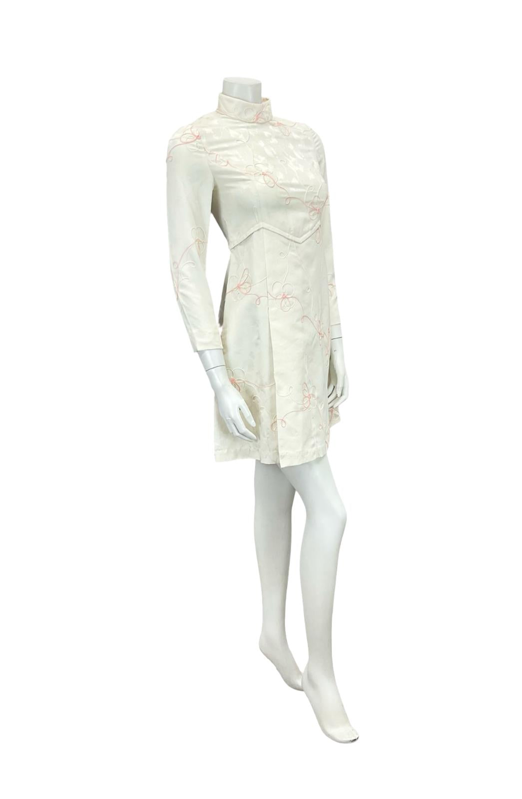 VTG 60S STYLE CREAM PINK DAMASK FLORAL MOD GOGO EMPIRE PLEAT WEDDING DRESS 4