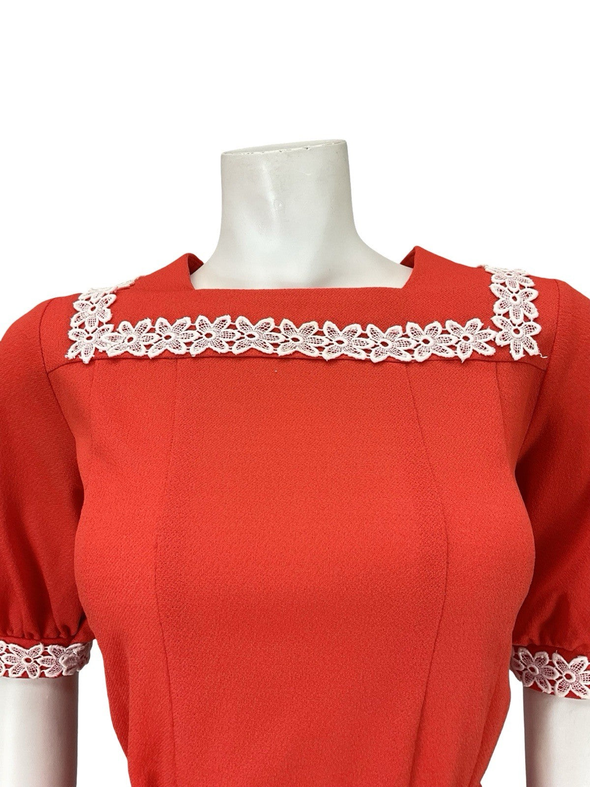 VTG 70S BRIGHT RED WHITE FLORAL LACE PUFF SLEEVE COTTAGE A LINE DRESS 8 10 S