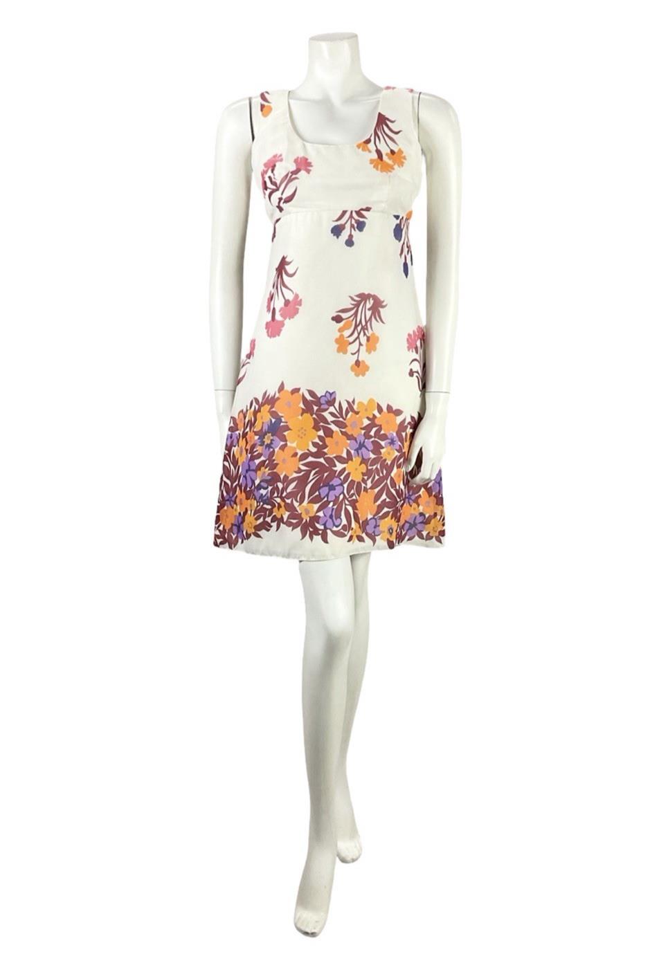 VTG 60S WHITE RED PINK ORANGE PURPLE MOD GOGO MINI FLORAL EMPIRE MINI DRESS 8