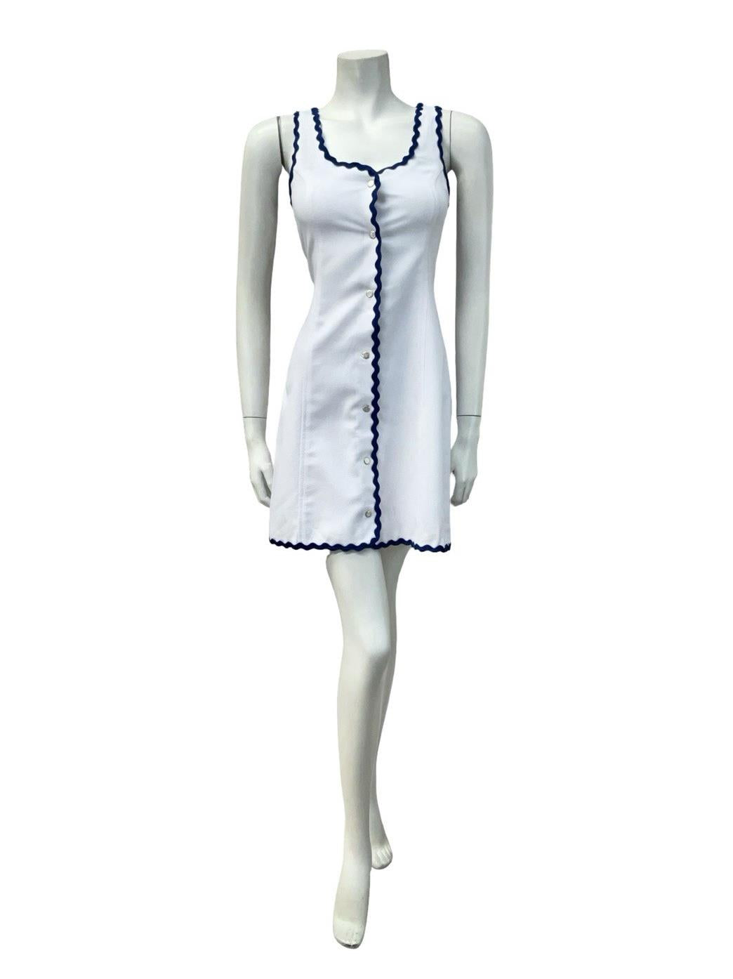 VTG 60S WHITE BLUE SPORTY MOD GOGO SCOOP NECK WAVY TRIM SUN DRESS 4