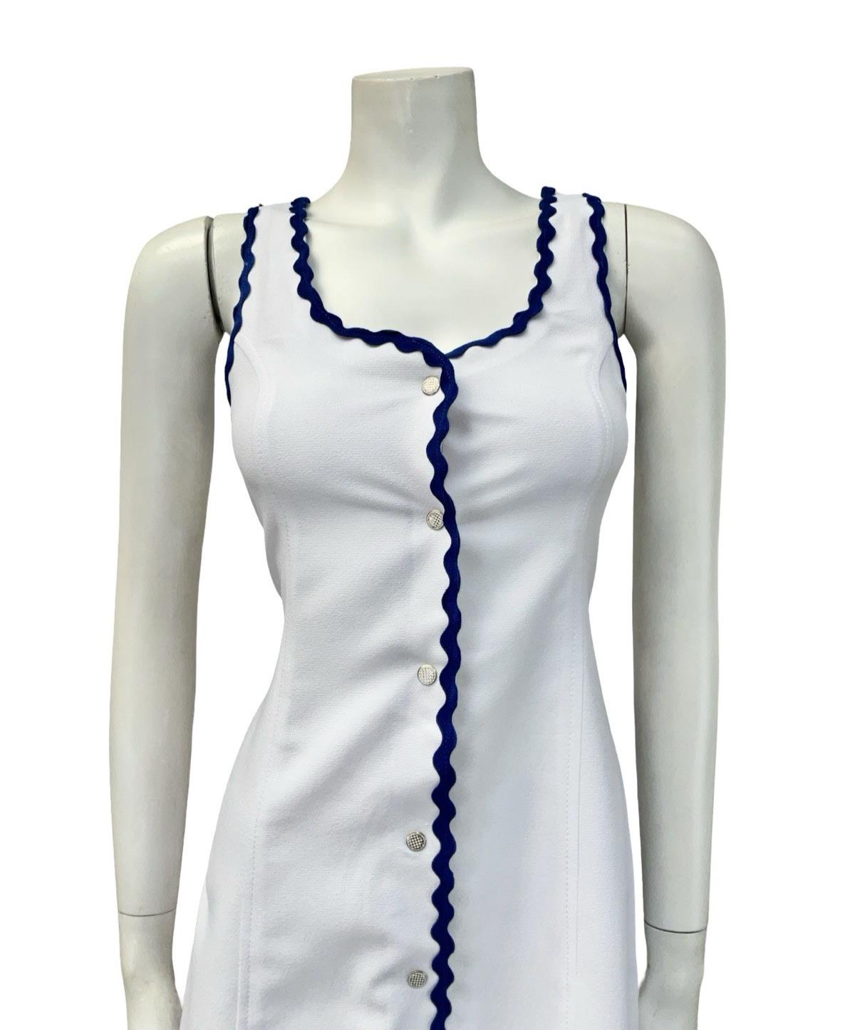 VTG 60S WHITE BLUE SPORTY MOD GOGO SCOOP NECK WAVY TRIM SUN DRESS 4
