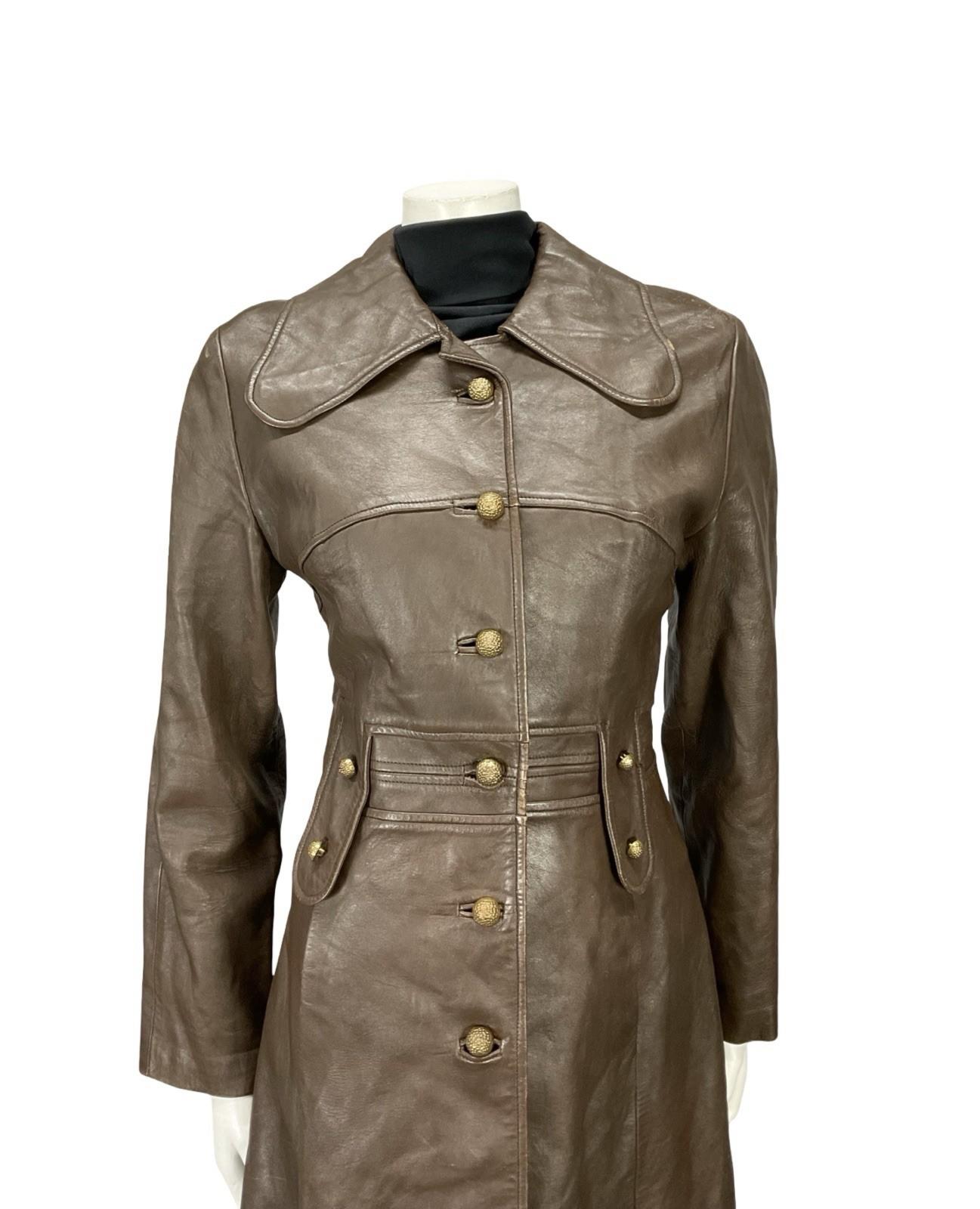 VTG 60S MOD MILITARY DOG EAR COLLAR GOLD BUTTON BROWN LEATHER MAC JACKET 12