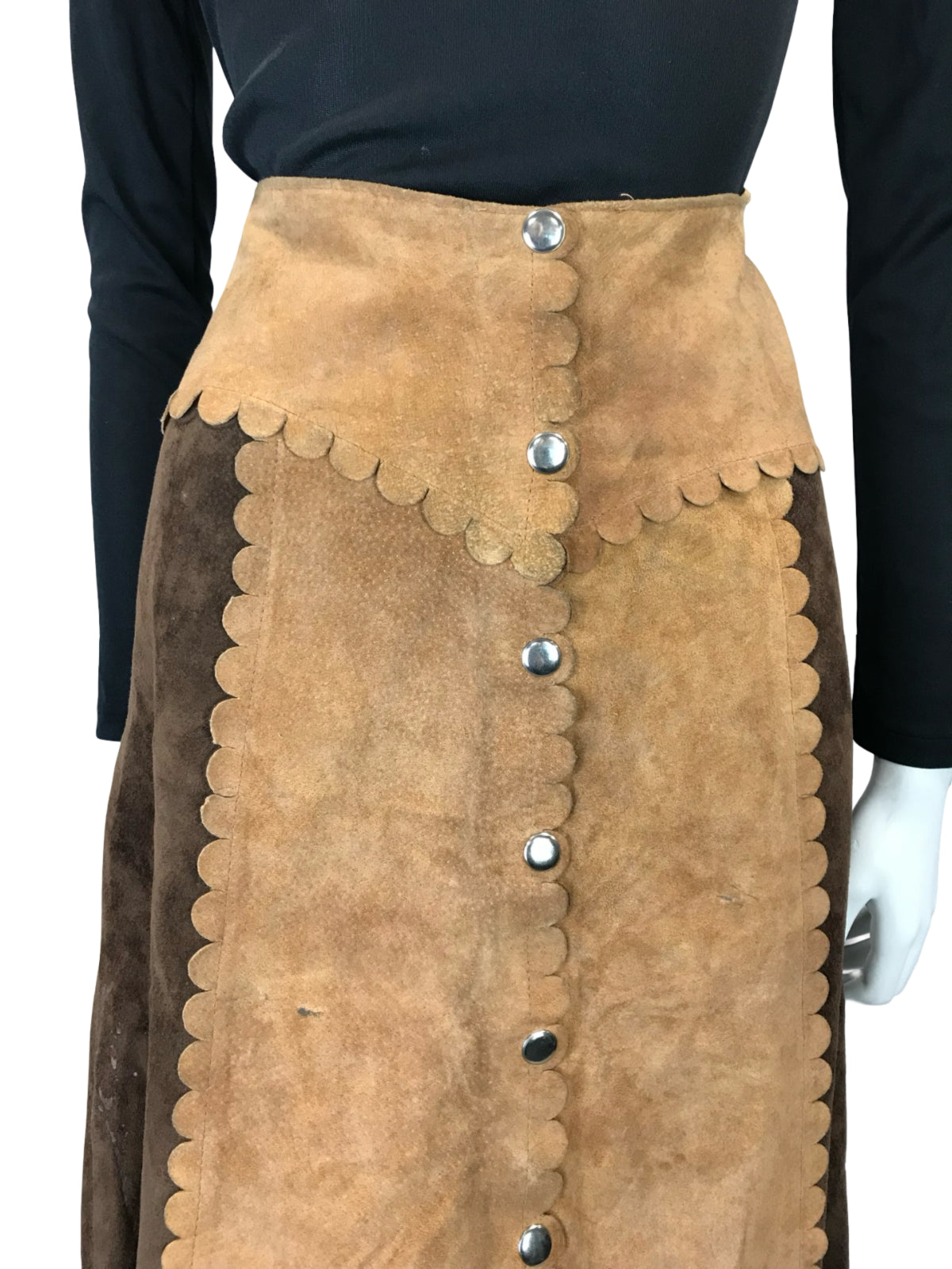 VTG 60S 70S BROWN TAN SUEDE TWO TONE SCALLOPED HIPPY BOHO MIDI SKIRT 6 XS