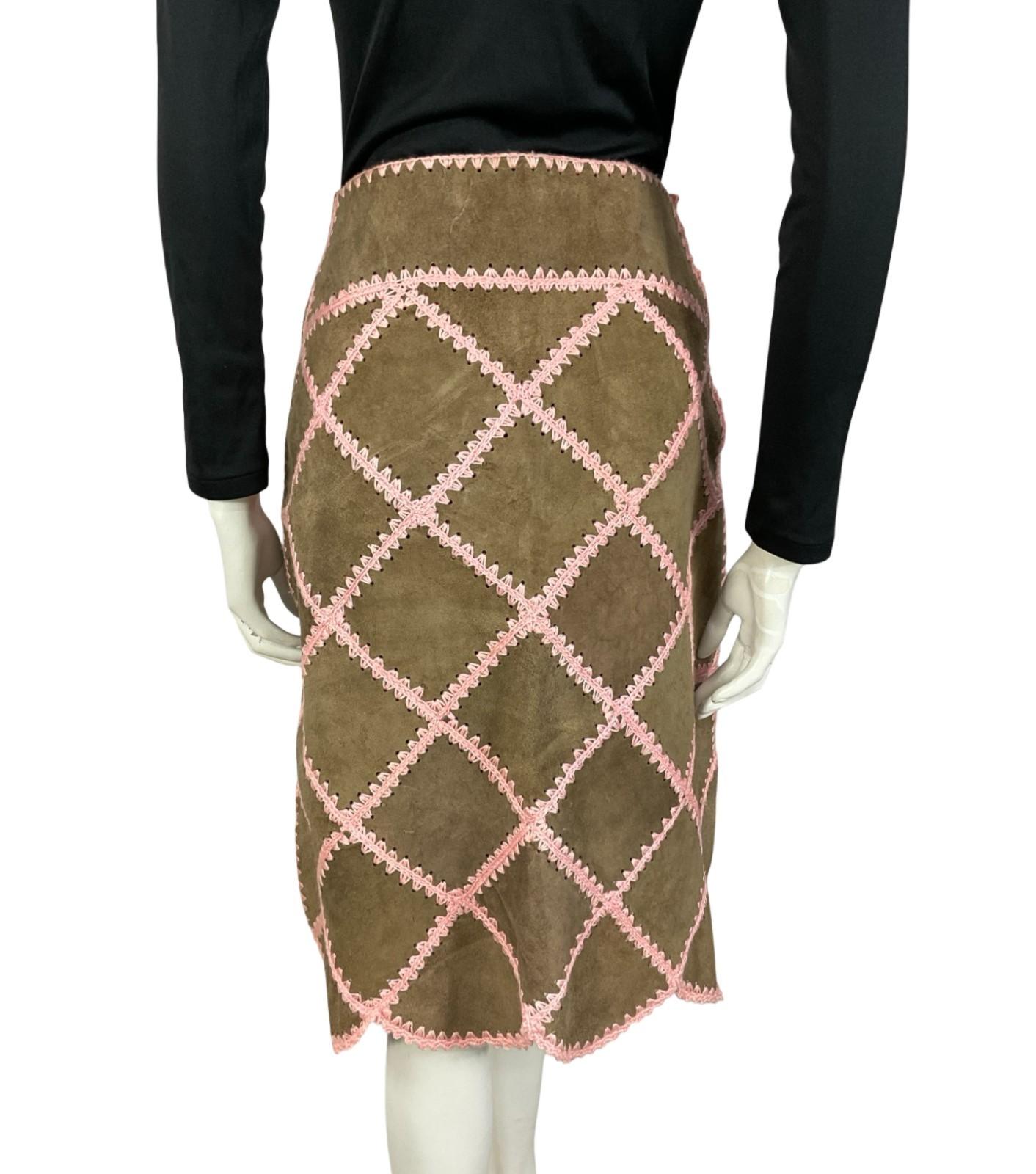 VTG 60S 70S BROWN SUEDE PINK CROCHETED PATCHWORK SCALLOPED HIPPY BOHO SKIRT 6 XS
