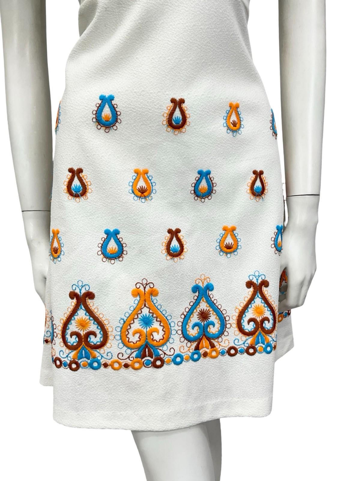 VTG 60S MOD GOGO FOLK WHITE ORANGE BROWN BLUE EMBROIDERED MINI DRESS 10