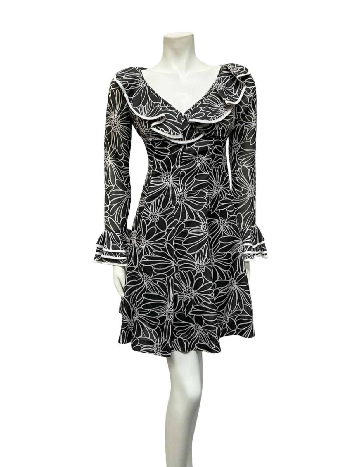 VTG 70S BLACK WHITE FLORAL RUFFLE MOD V NECK EMPIRE SKATER FLOATY MINI DRESS 12