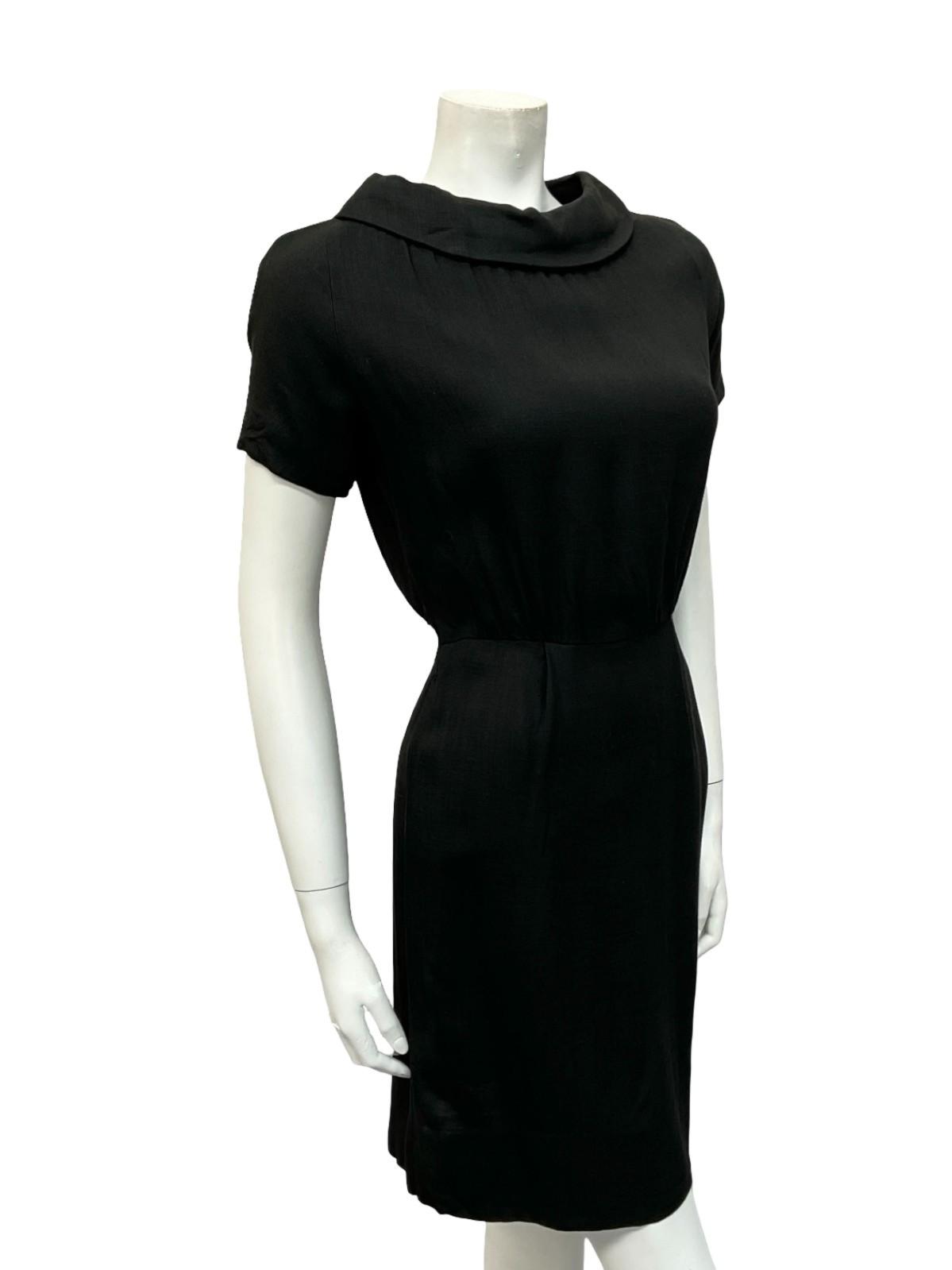 VTG 60S LBD BOAT NECK MOD PENCIL MONOCHROME PENCIL LITTLE BLACK DRESS 8