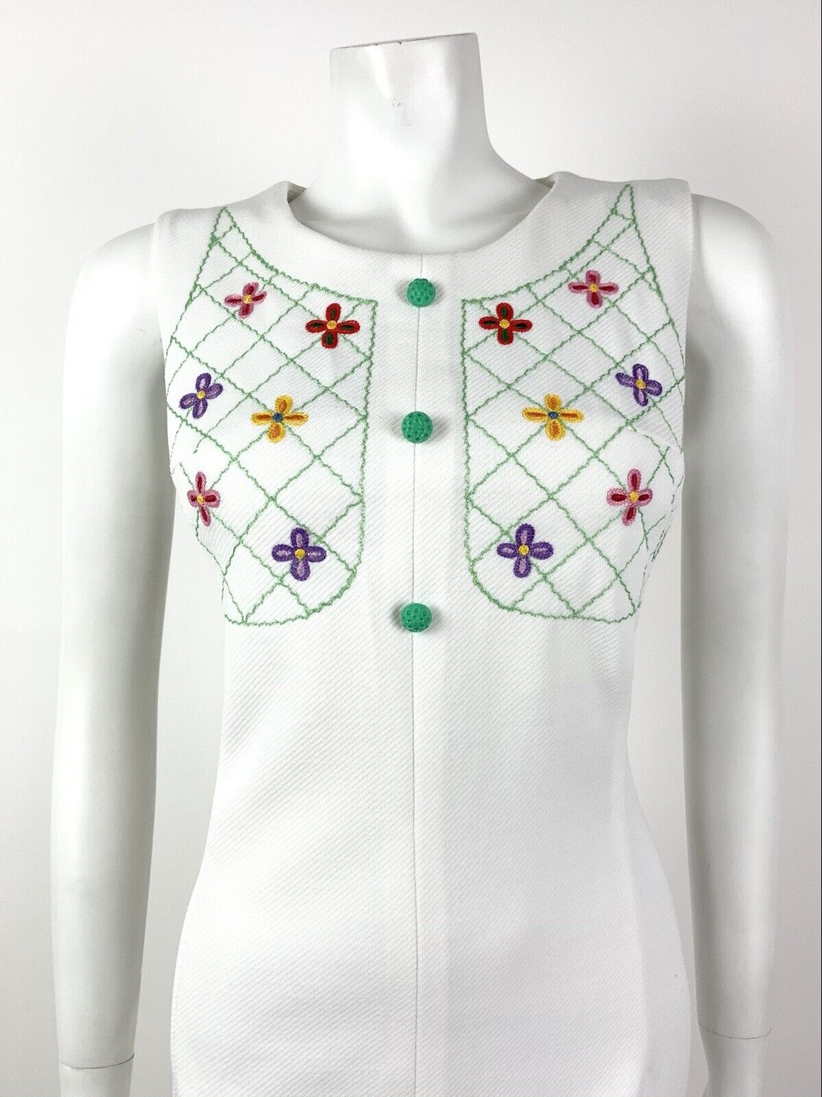 VTG 60s 70s WHITE GREEN RED FLORAL EMBROIDERED BOHO FOLK SLEEVELESS DRESS 12 14