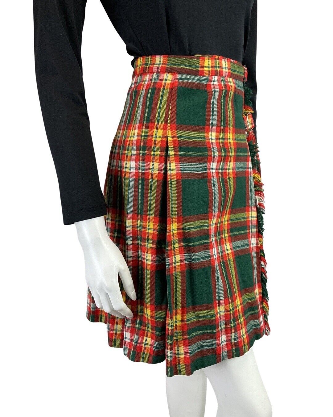 VINTAGE 60s 70s GREEN RED YELLOW TARTAN CHECKED BUCKLE MOD KILT SKIRT 6