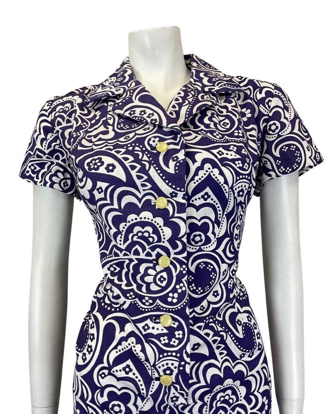 VINTAGE 60s 70s PURPLE WHITE PSYCHEDELIC FLORAL PAISLEY MOD SHORT SHIRT DRESS 12