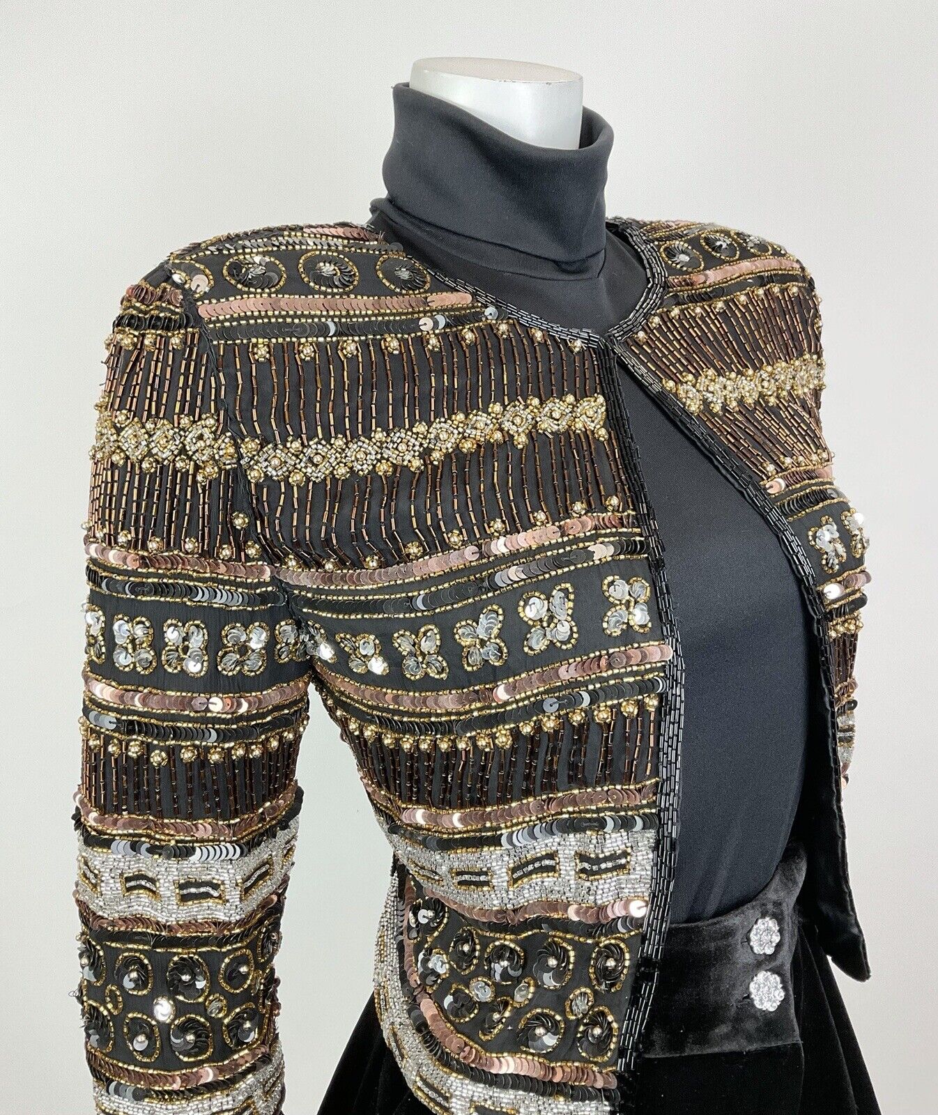 VTG 70s BLACK BRONZE SILVER DECO STRIPED BEADED SEQUIN PARTY TROPHY JACKET 8 10