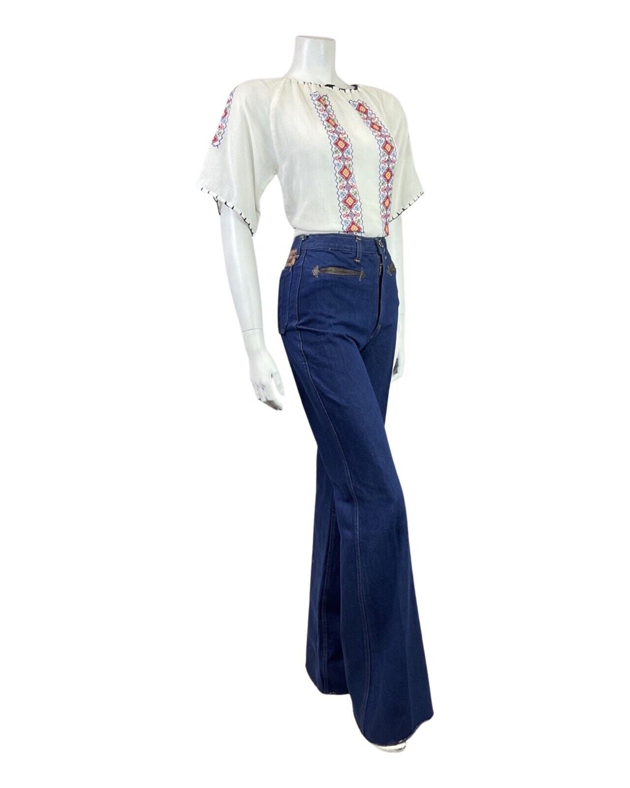 VINTAGE 60s 70s WHITE BLUE RED CROSS-STITCH EMBROIDERED BOHO FOLK BLOUSE 12 14