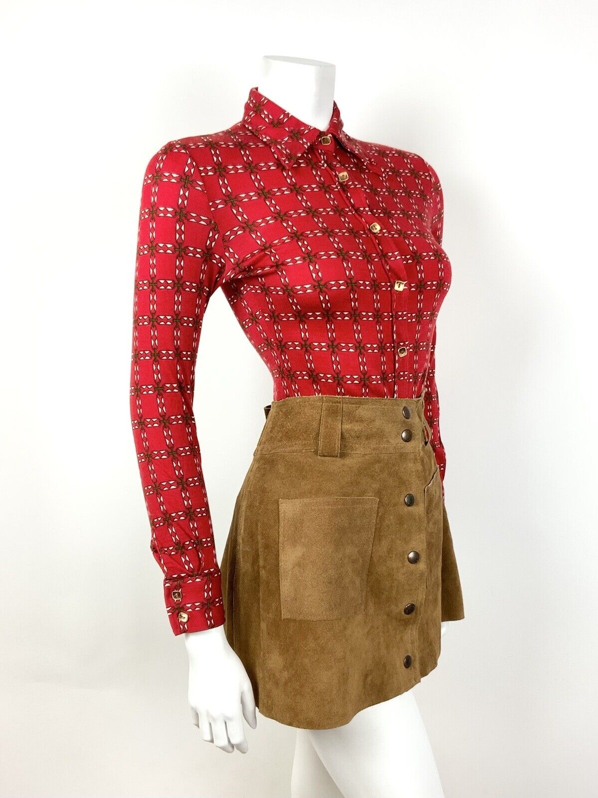 VINTAGE 60s 70s RED GREEN WHITE CHECKED GRID GEOMETRIC MOD DAGGER SHIRT 6 8