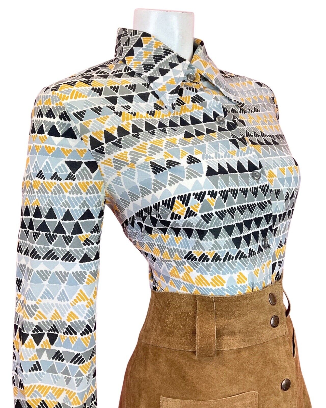 VINTAGE 60s 70s GREY SILVER YELLOW BLACK GEOMETRIC MOD DAGGER SHIRT BLOUSE 12 14