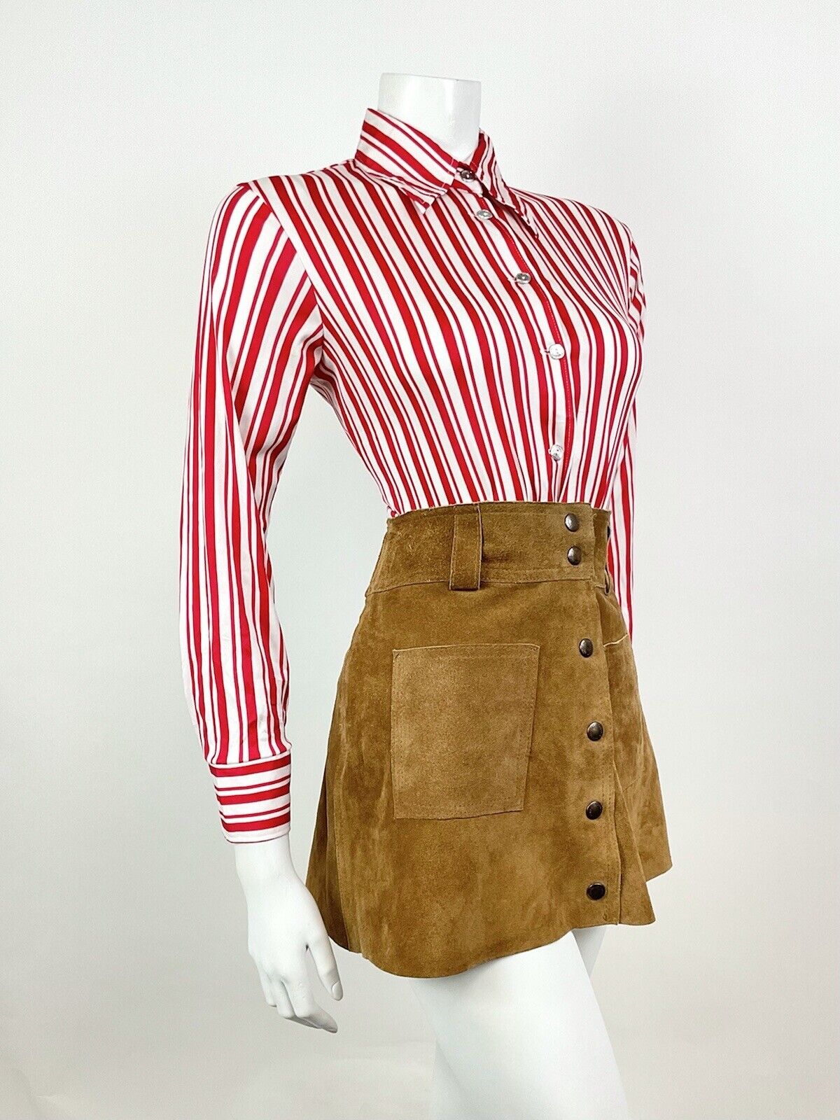 VINTAGE 60s 70s RED WHITE CANDY STRIPED MOD DAGGER SHIRT BLOUSE 12