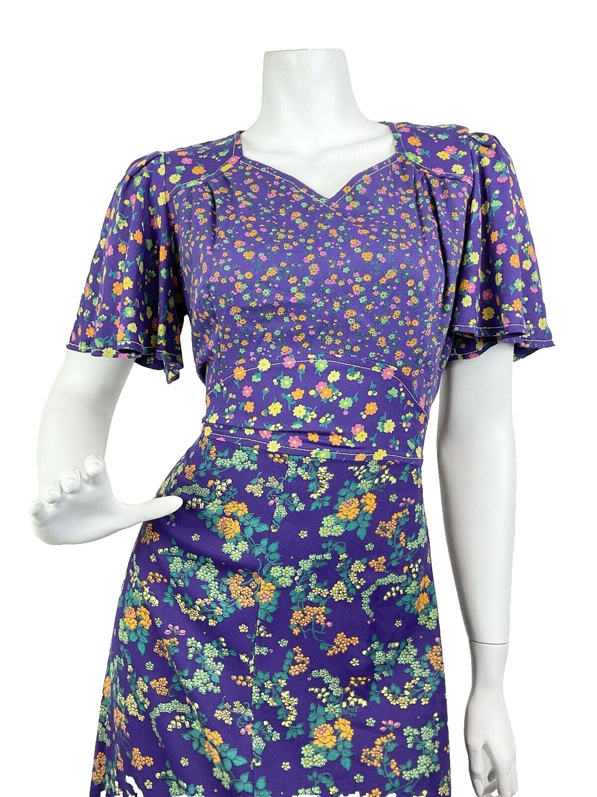 VINTAGE 60s 70s PURPLE PINK GREEN FLORAL DITSY CAPE SLEEVE MOD MAXI DRESS 10 12