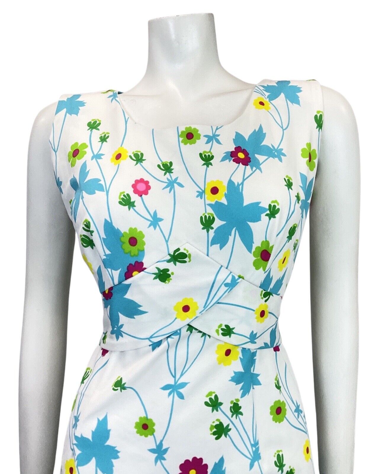 VINTAGE 60s 70s WHITE BLUE GREEN YELLOW FLORAL DAISY MOD SLEEVELESS SUNDRESS 10
