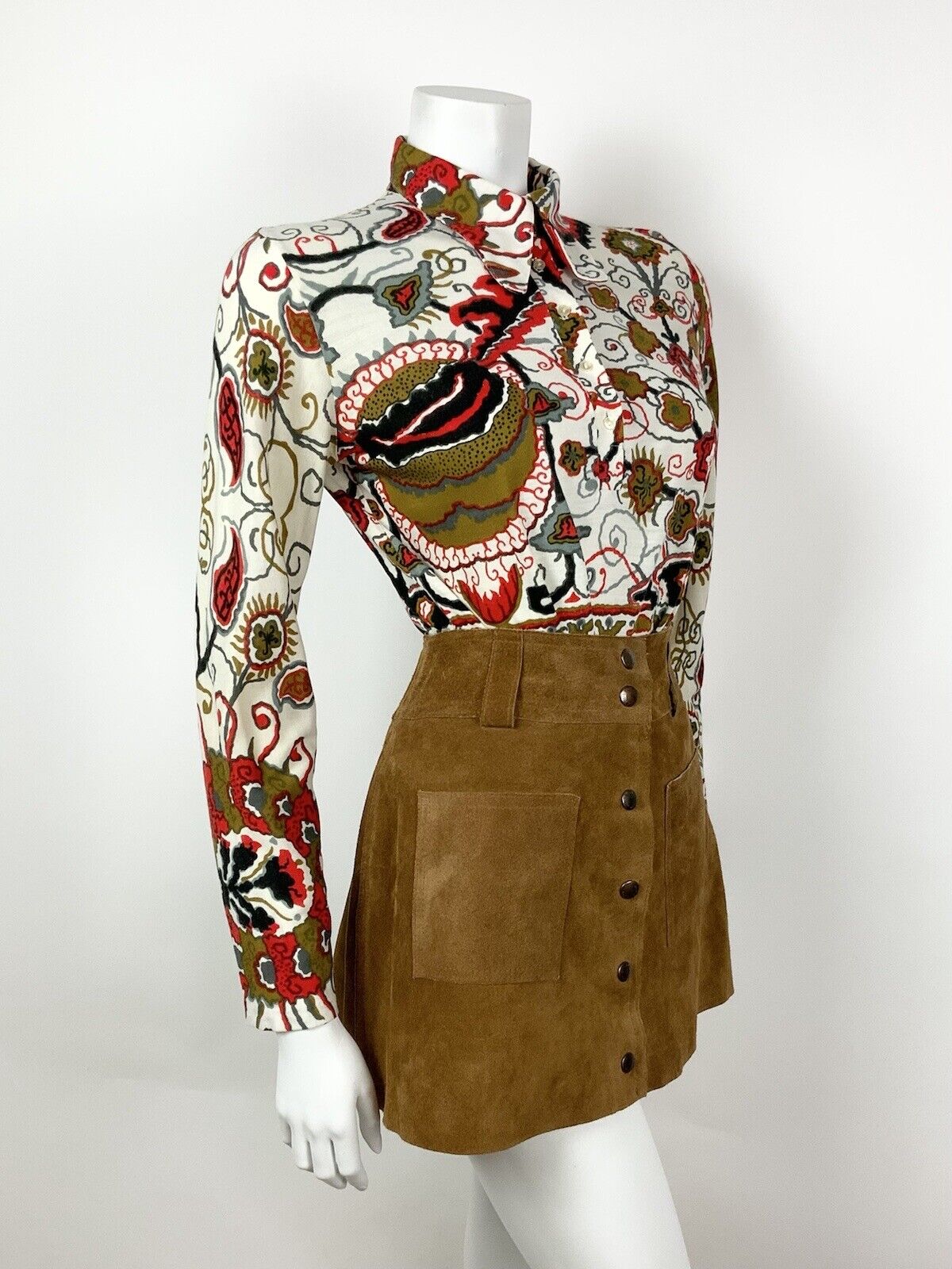 VINTAGE 60s 70s WHITE GOLD RED BLACK PSYCHEDELIC FLORAL DOG-EAR COLLAR BLOUSE 12