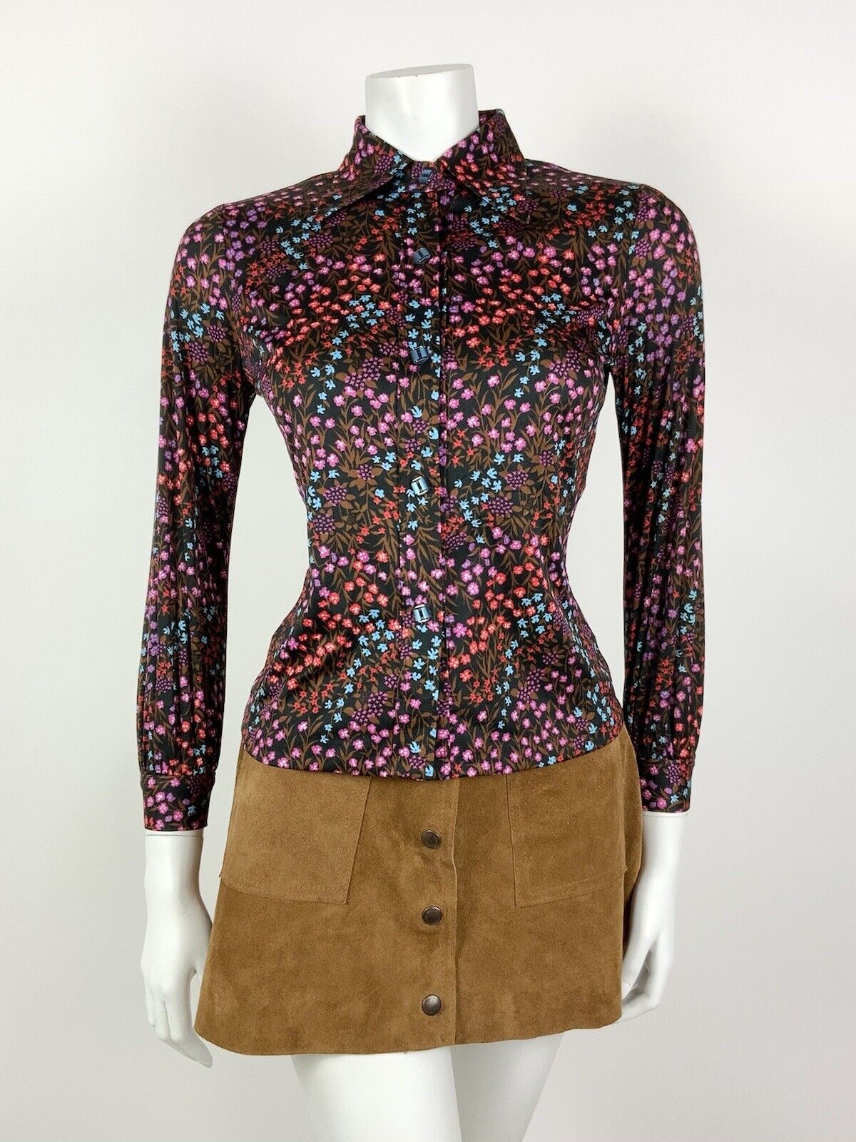 VINTAGE 60s 70s BLACK RED BLUE BROWN FLORAL DITSY DAGGER SHIRT BLOUSE 8 10