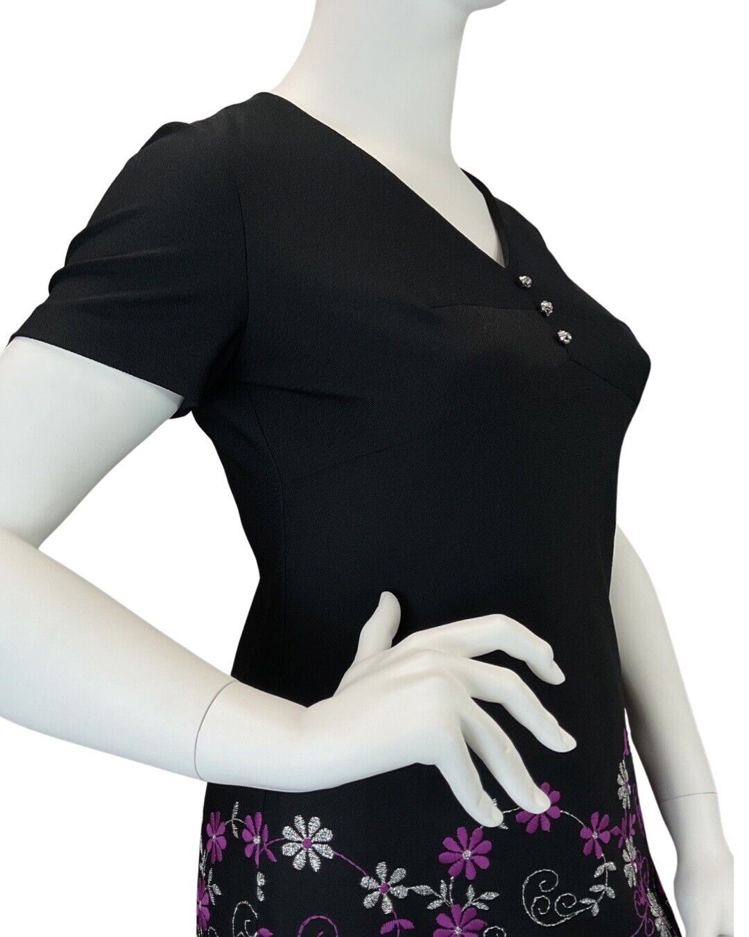 VINTAGE 60s 70s BLACK SILVER PURPLE SWIRLING FLOWER EMBROIDERED MOD DRESS 16