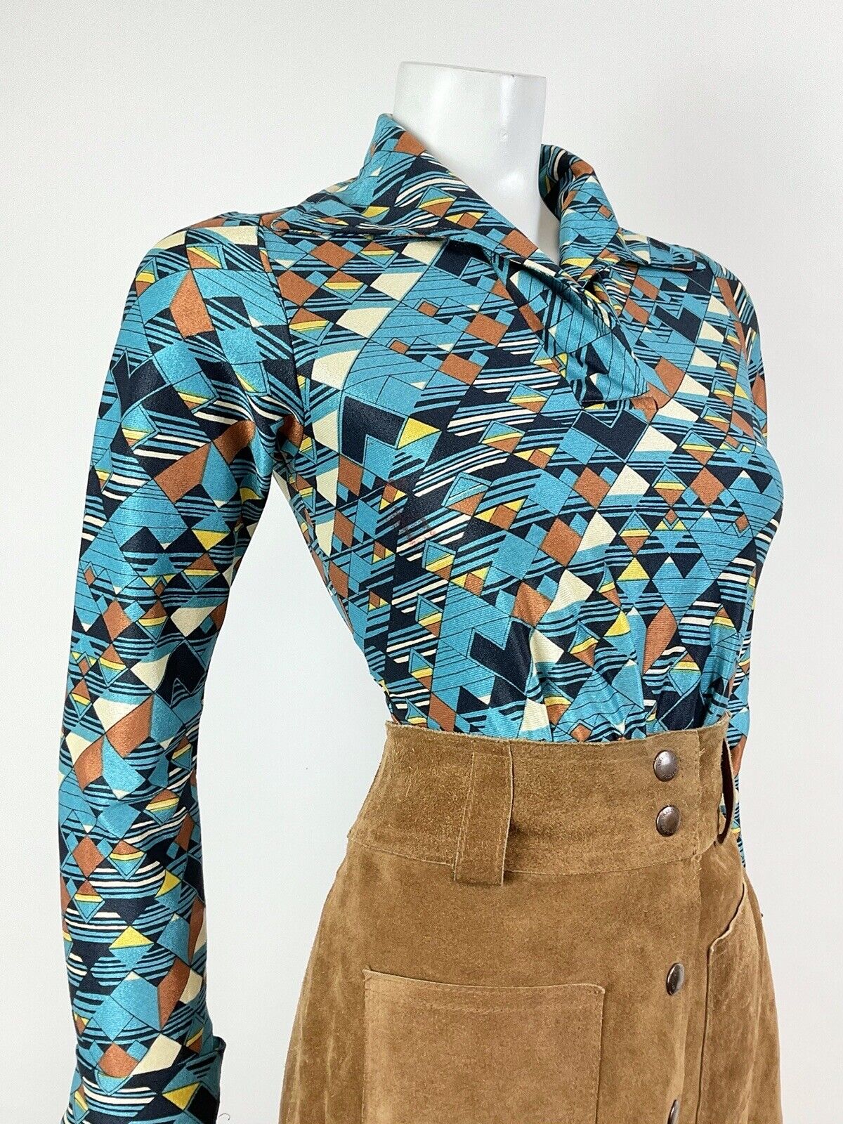 VTG 60s 70s METALLIC BLUE BRONZE CREAM GEOMETRIC CHECKED DAGGER BLOUSE 8 10