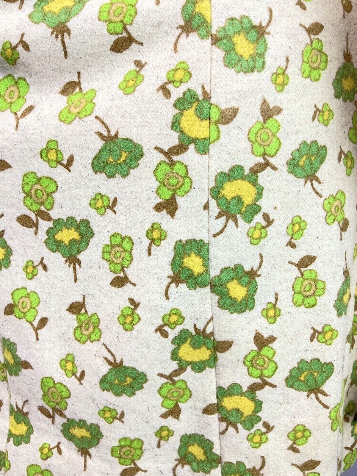 VINTAGE 60s 70s CREAM GREEN YELLOW FLORAL LEAFY DAISY MOD WOOL SHIFT DRESS 10 12