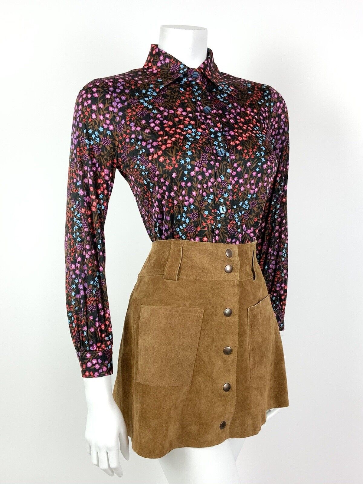 VINTAGE 60s 70s BLACK RED BLUE BROWN FLORAL DITSY DAGGER SHIRT BLOUSE 8 10