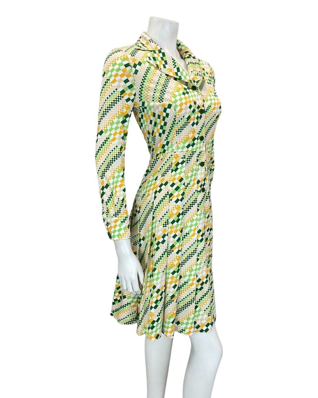 VINTAGE 60s 70s GREEN WHITE YELLOW PIXEL GEOMETRIC MOD DAGGER SHIRT DRESS 8