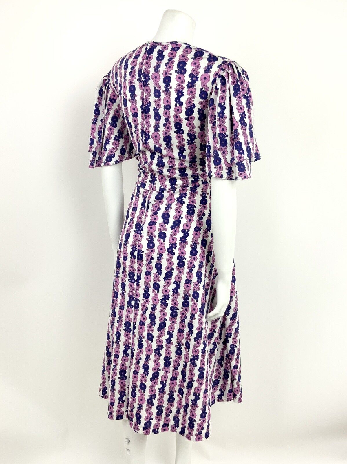 VINTAGE 60s 70s WHITE PINK PURPLE FLORAL STRIPED FLUTTER SLEEVE SWING DRESS 14