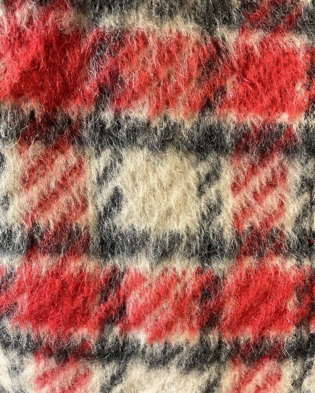 VINTAGE 60s 70s RED CREAM BLACK PLAID CHECKED MOD DAGGER COLLAR WOOL COAT 12