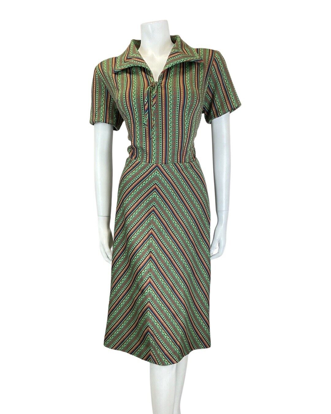 VINTAGE 60s 70s GREEN RED BLACK STRIPED GEOMETRIC BOHO FOLK SHIRT DRESS 16