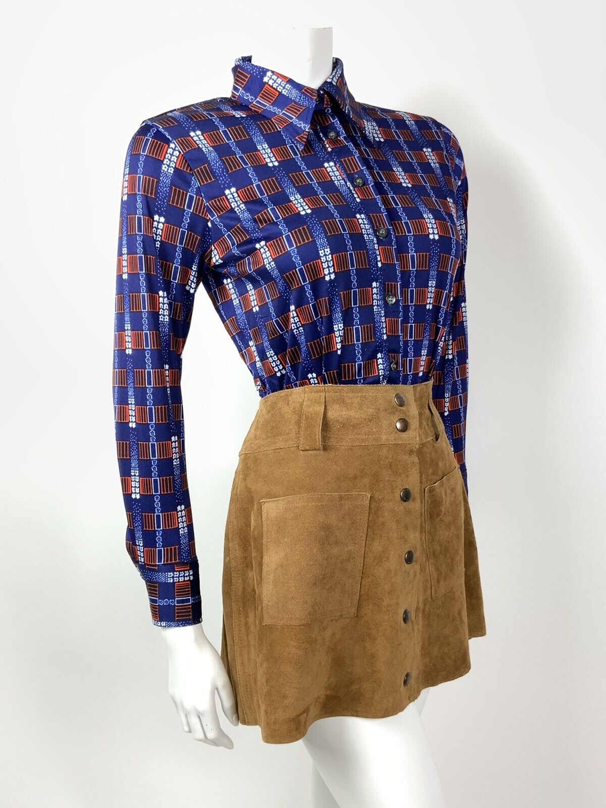 VINTAGE 60s 70s DARK BLUE RED WHITE GEOMETRIC STRIPE FLORAL DAGGER SHIRT 10 12