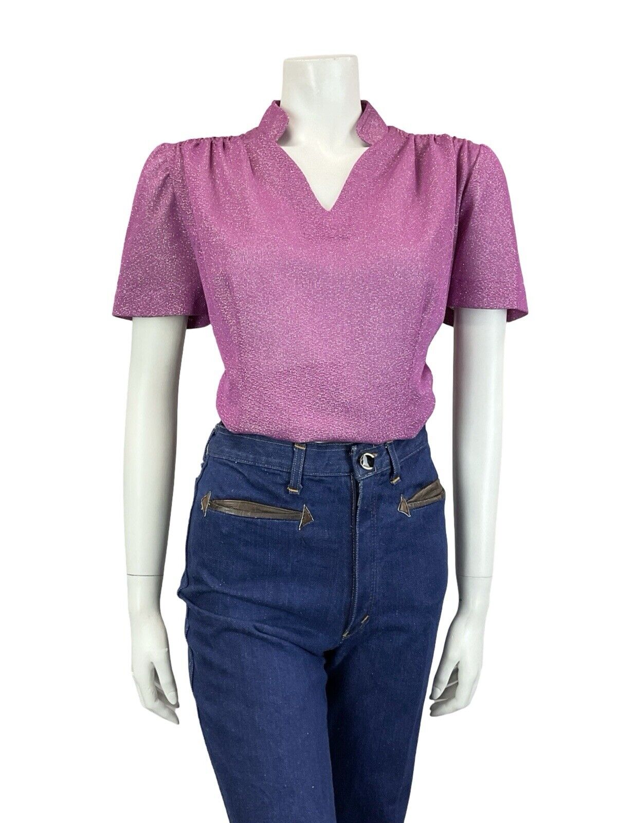 VTG 60S PURPLE OPEN MANDARIN COLLAR SHORT SLEEVE SCALLOPED DART PARTY TOP 16