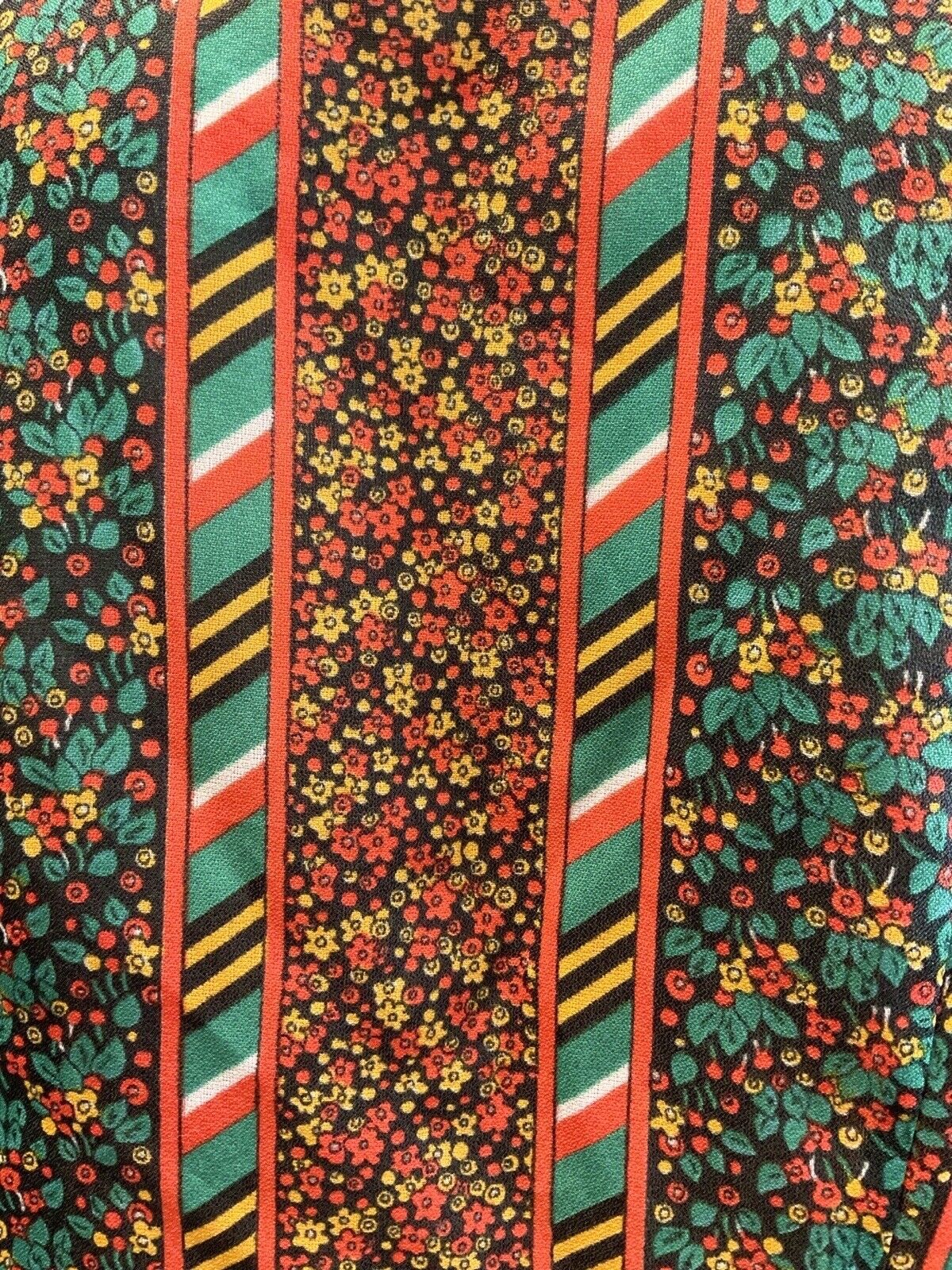 VINTAGE 60s 70s GREEN RED BLACK FLORAL DITSY STRIPED FOLK MOD SHIRT DRESS 12 14