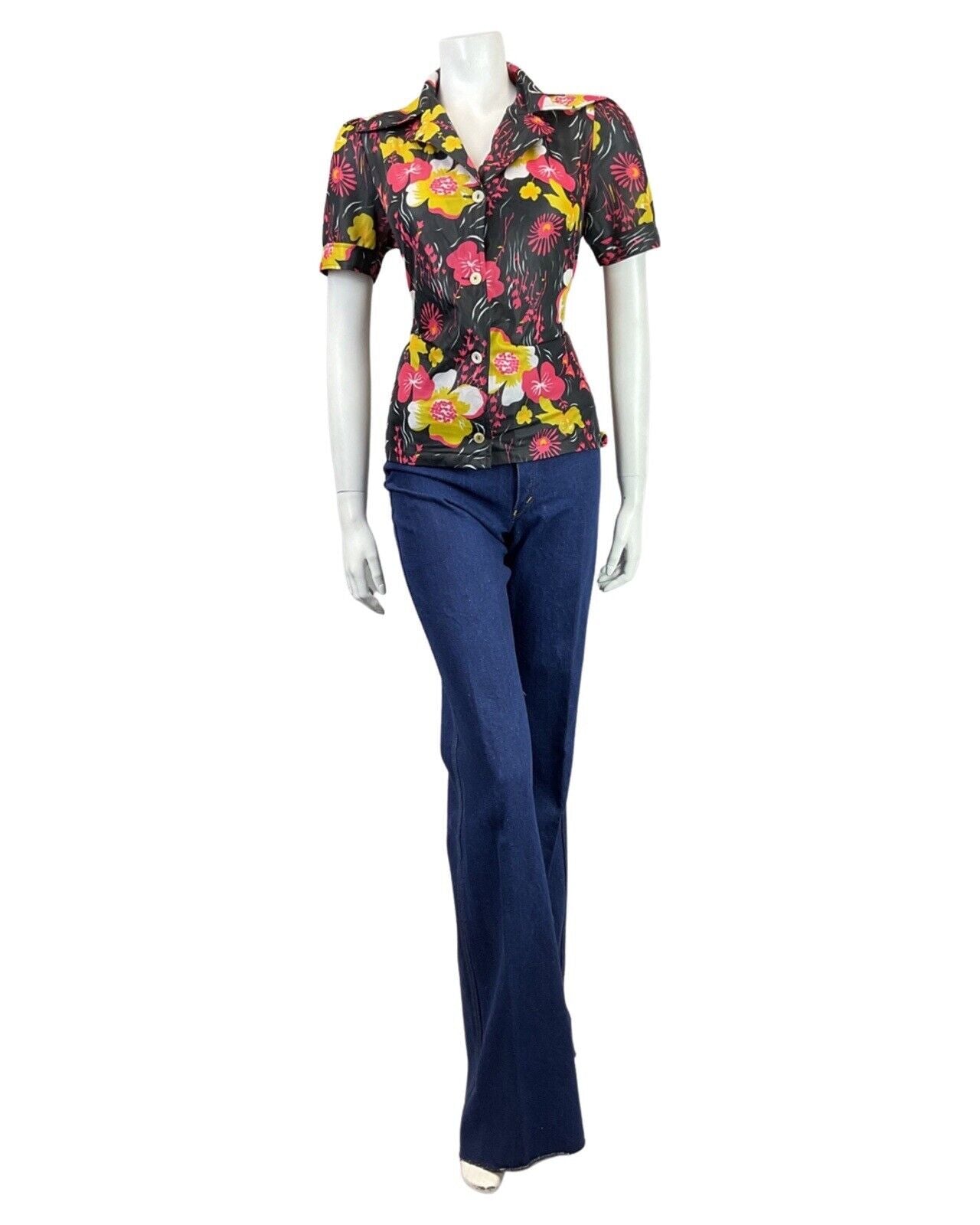 VINTAGE 60s 70s BLACK PINK YELLOW FLORAL MOD SHORT SLEEVE DAGGER SHIRT 10 12