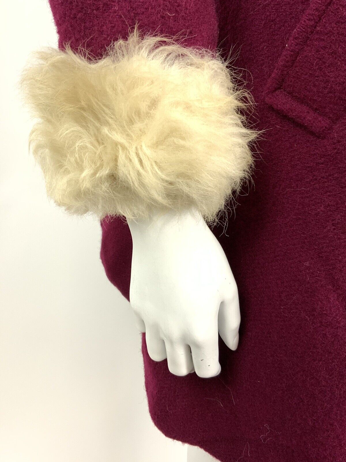 VINTAGE 60s 70s RASPBERRY RED HOODED WHITE FUR TRIM MOD SWING COAT 12 14 16