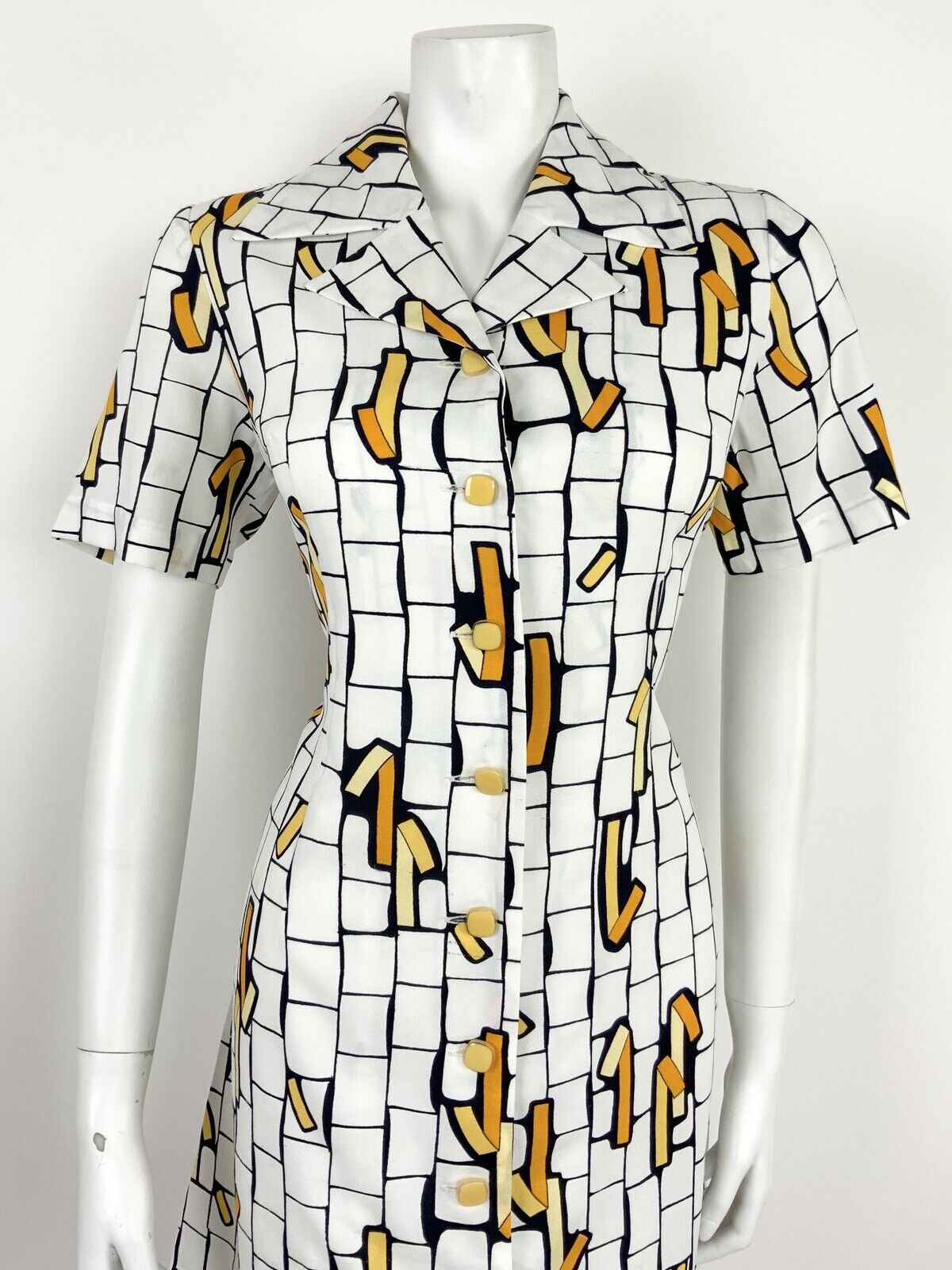 VINTAGE 60s 70s WHITE YELLOW BLUE CREAM GEOMETRIC WING COLLAR SHIRT DRESS 10 12