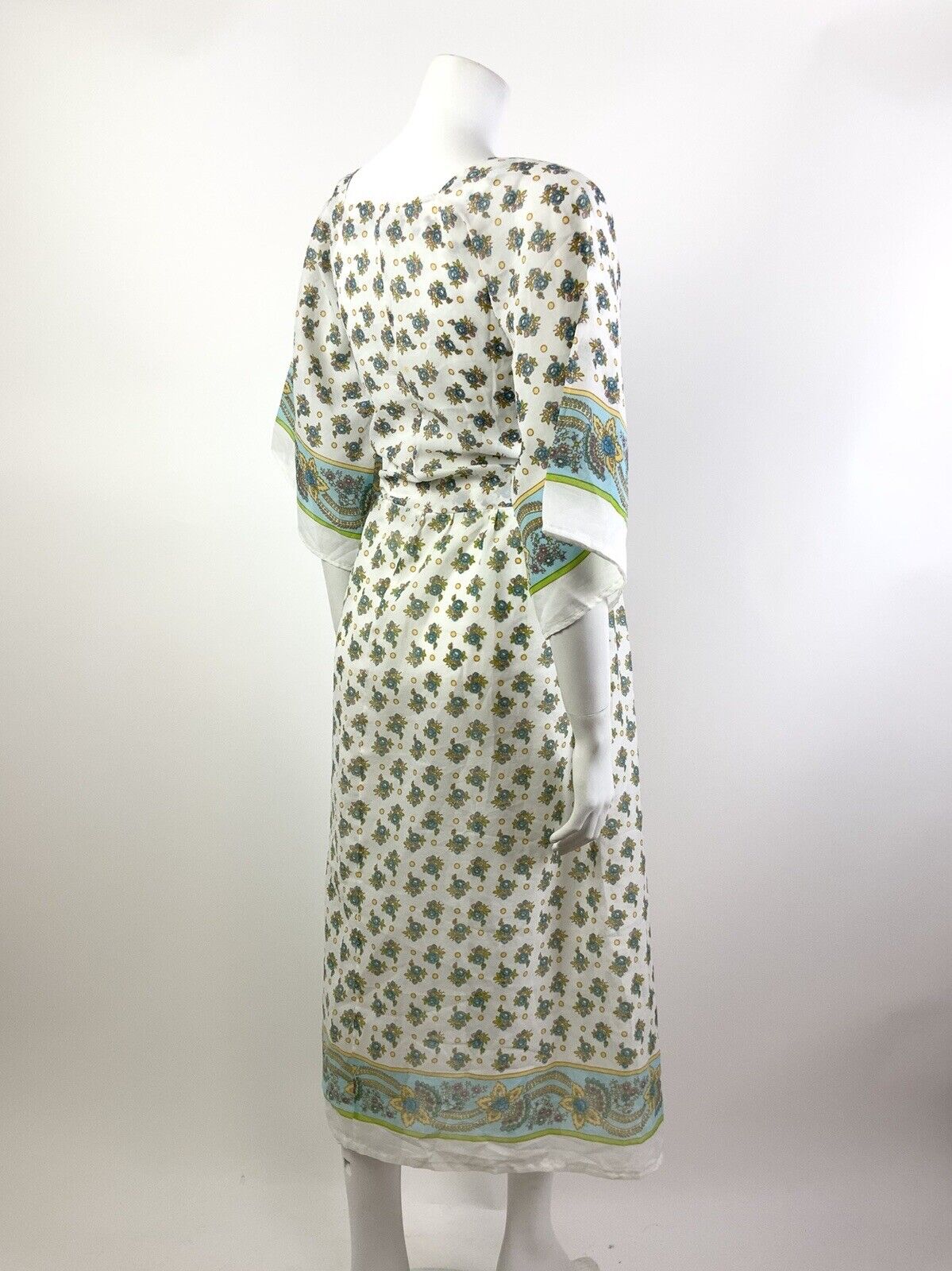 VINTAGE 60s 70s WHITE BLUE GREEN FLORAL ROSE FOLK BOHO KIMONO SLEEVE DRESS 10 12