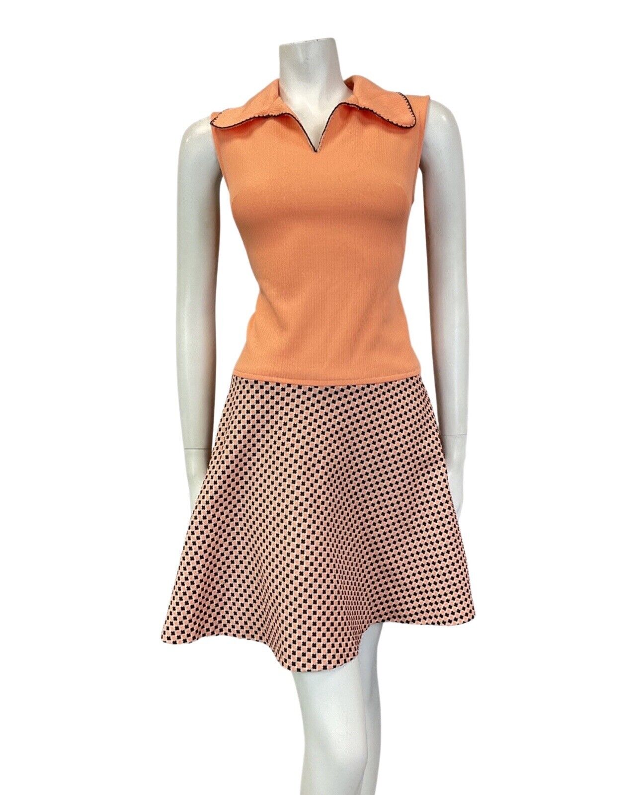 VINTAGE 60s 70s PEACH BROWN WHITE CHECKERBOARD MOD BEAGLE COLLAR SWING DRESS 14
