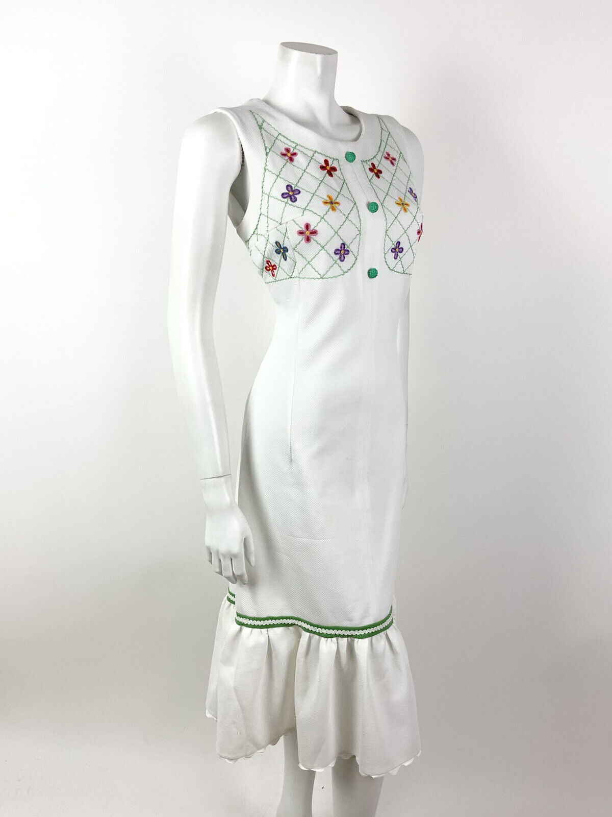 VTG 60s 70s WHITE GREEN RED FLORAL EMBROIDERED BOHO FOLK SLEEVELESS DRESS 12 14